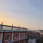 招待所 Skyler