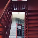 Skyler 招待所