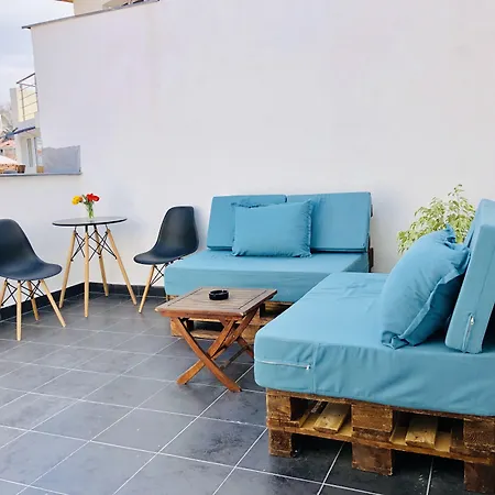 Skyler بلوفديف