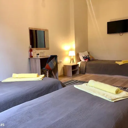 Skyler بيت ضيافة